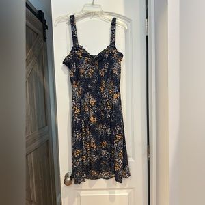 Market & Spruce Dress